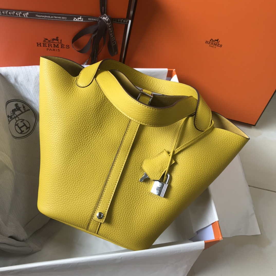 Hermes H056289 Picotin Lock 18 22 Bag H330016 - 18 cm - View 1