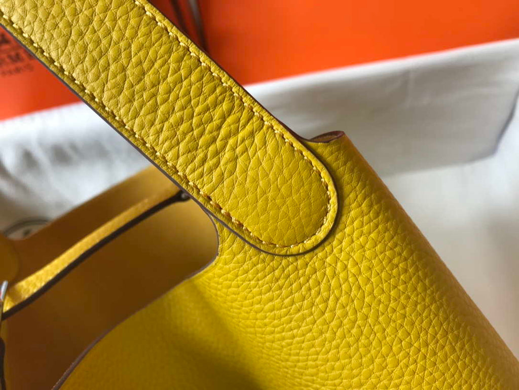 Hermes H056289 Picotin Lock 18 22 Bag H330016