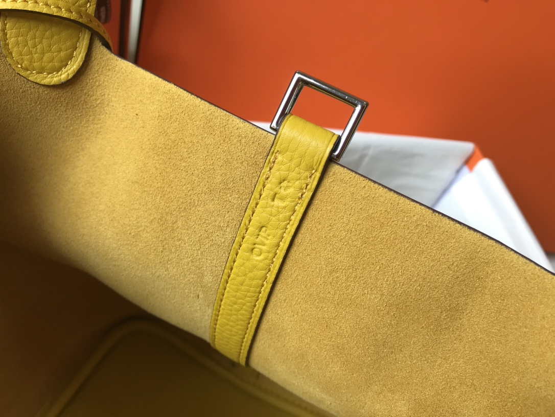 Hermes H056289 Picotin Lock 18 22 Bag H330016 - 18 cm - View 9
