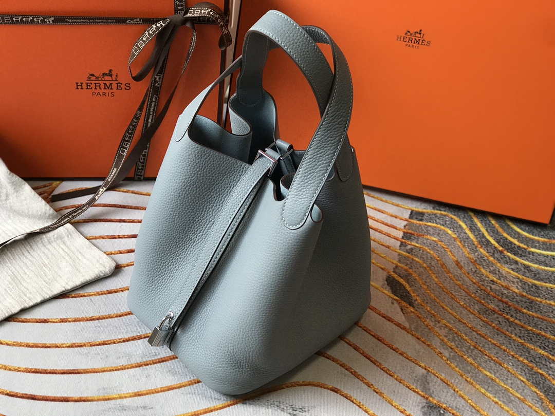 Hermes H056289 Picotin Lock 18 22 Bag H330017 - 18 cm - View 2