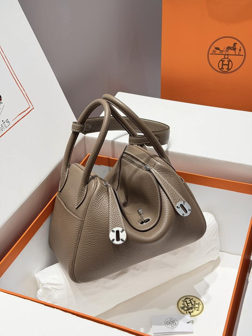 Hermes H073428 Lindy 26 Clemence TC Bag H232003