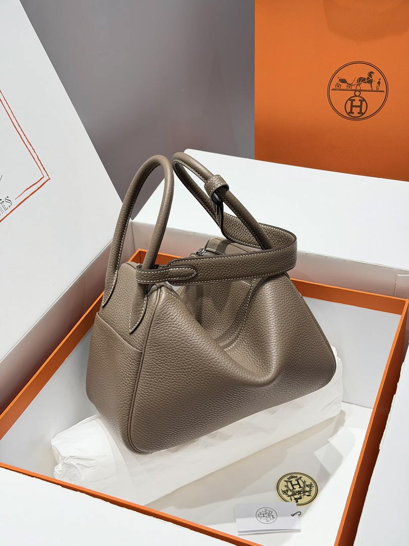 Hermes H073428 Lindy 26 Clemence TC Bag H232003