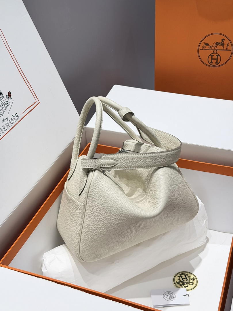 Hermes H073428 Lindy 26 Clemence TC Bag H232004