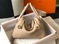 Hermes H073428 Lindy Bag 26 30 H231940