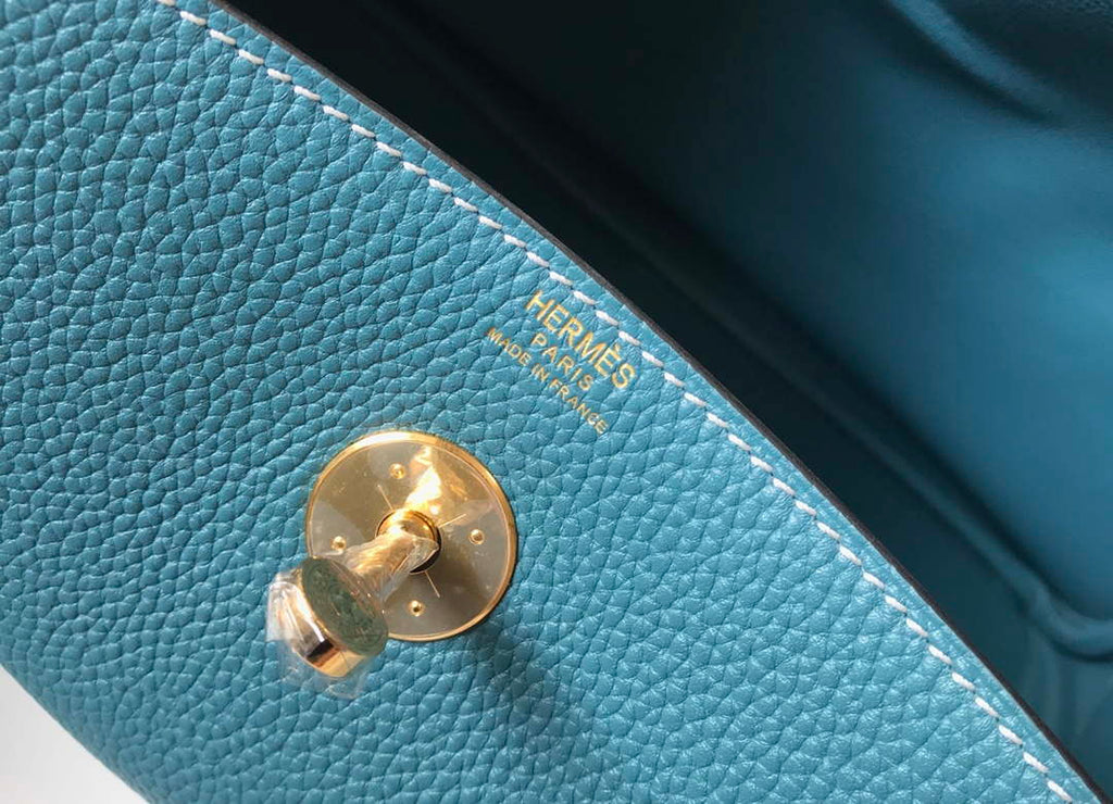 Hermes H073428 Lindy Bag 26 30 H231941