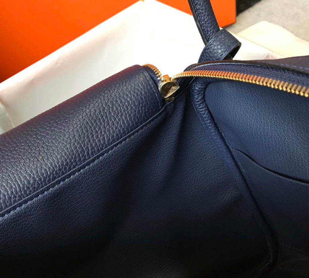 Hermes H073428 Lindy Bag 26 30 H231942