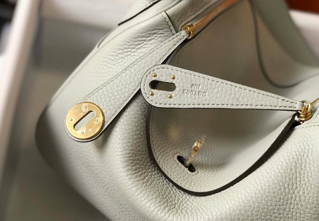 Hermes H073428 Lindy Bag 26 30 H231943