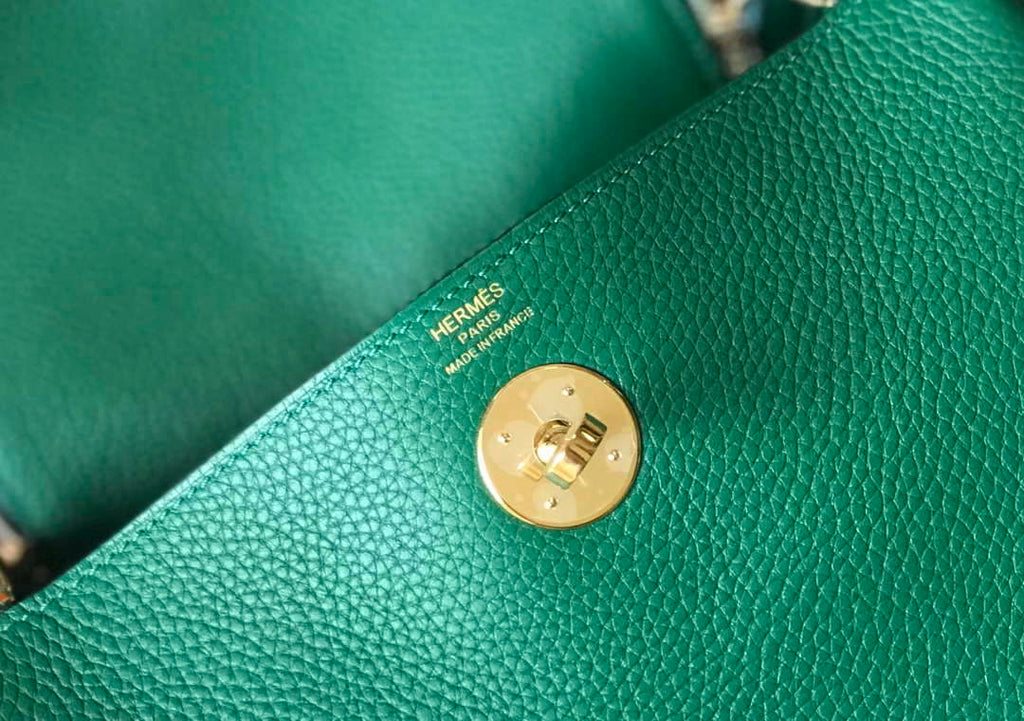 Hermes H073428 Lindy Bag 26 30 H231950