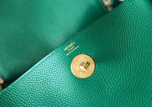 Hermes H073428 Lindy Bag 26 30 H231950 - 26 cm: 26 x 18 x 14 cm / Gold - View 7