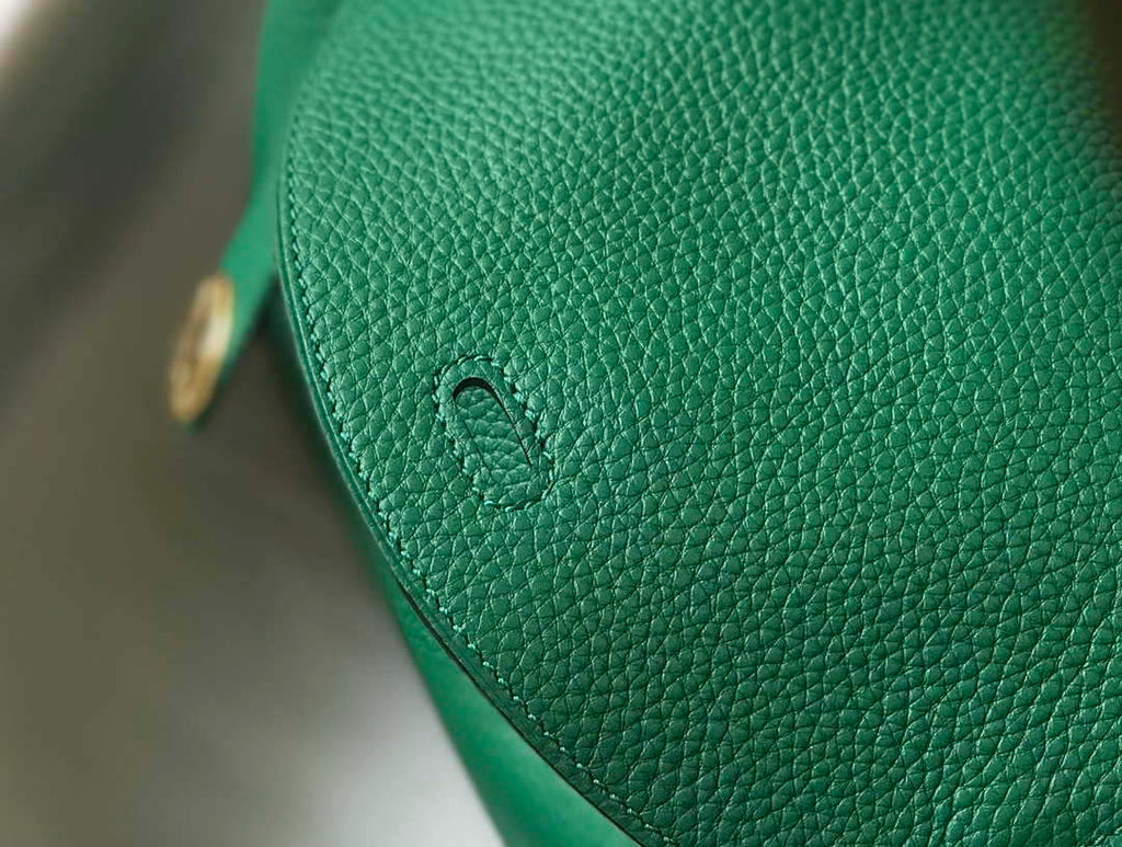 Hermes H073428 Lindy Bag 26 30 H231950