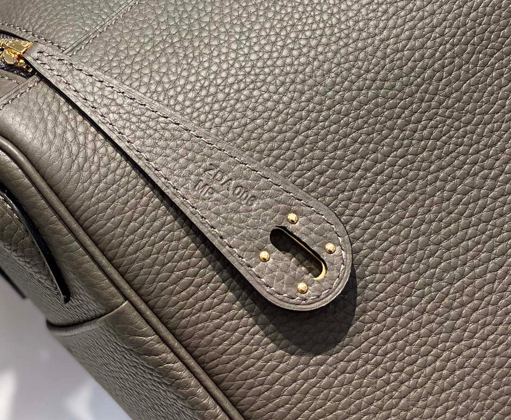 Hermes H073428 Lindy Bag 26 30 H231951