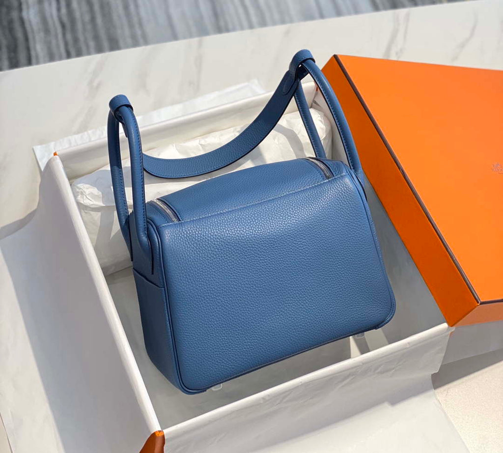 Hermes H073428 Lindy Bag 26 30 H231953