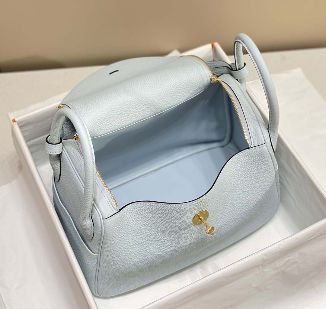 Hermes H073428 Lindy Bag 26 30 H231956