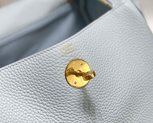 Hermes H073428 Lindy Bag 26 30 H231956 - 26 cm: 26 x 18 x 14 cm / Gold - View 18