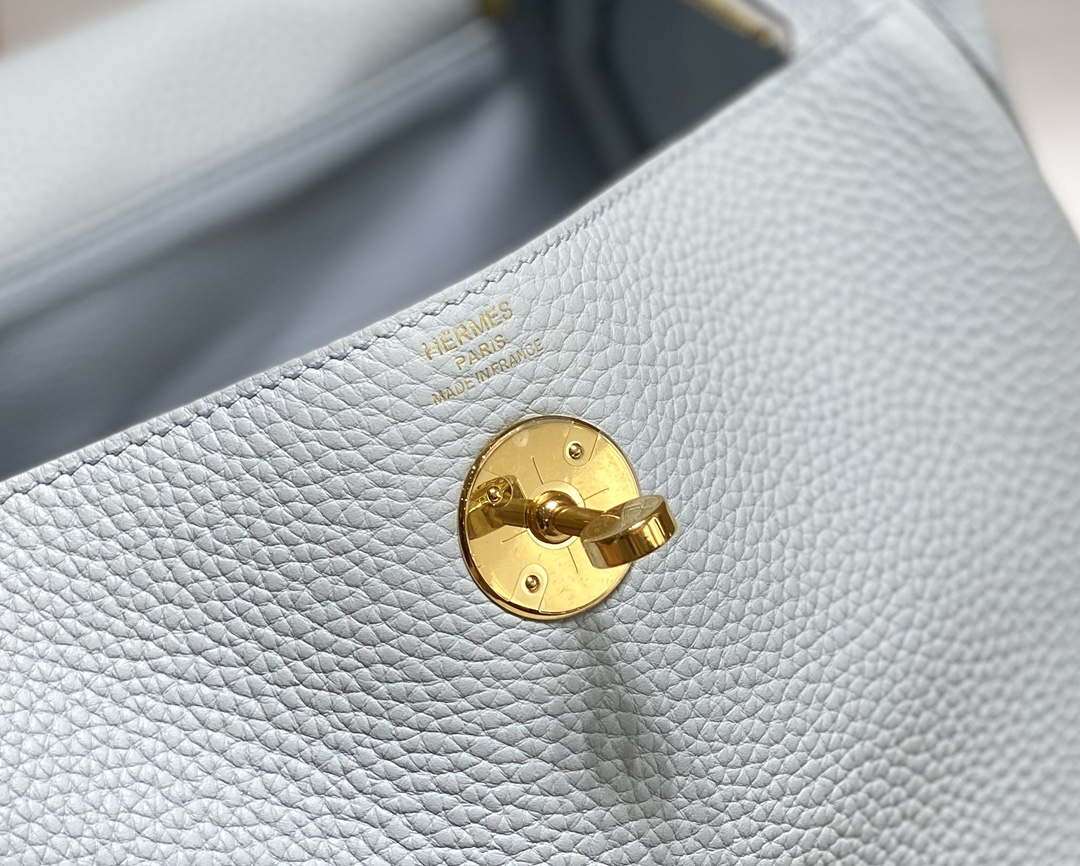 Hermes H073428 Lindy Bag 26 30 H231956