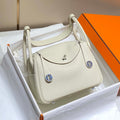 Hermes H073428 Lindy Bag 26 30 H231957 - 26 cm: 26 x 18 x 14 cm / Gold - View 1