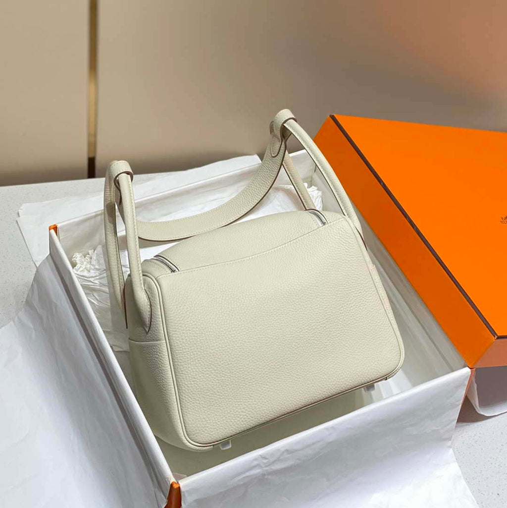 Hermes H073428 Lindy Bag 26 30 H231957