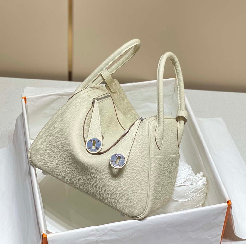 Hermes H073428 Lindy Bag 26 30 H231957