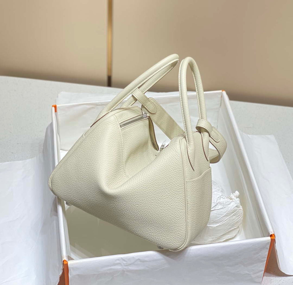 Hermes H073428 Lindy Bag 26 30 H231957