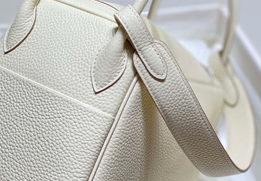 Hermes H073428 Lindy Bag 26 30 H231957
