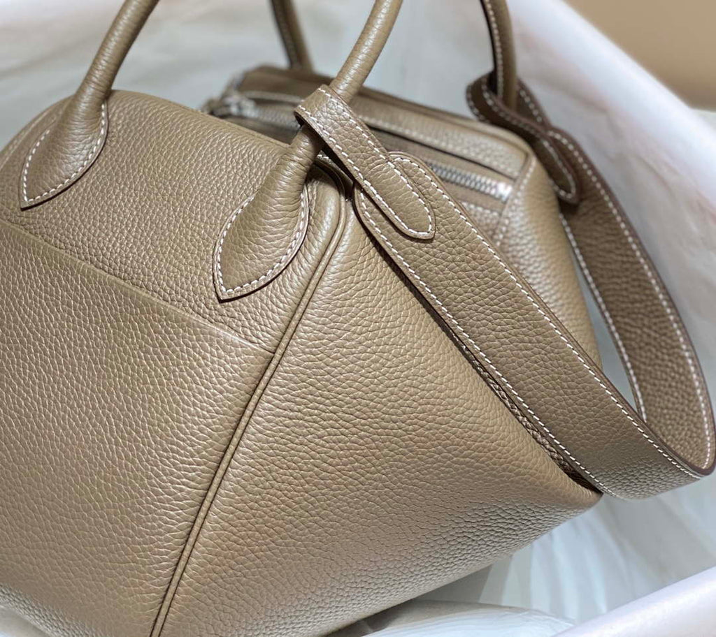 Hermes H073428 Lindy Bag 26 30 H231958