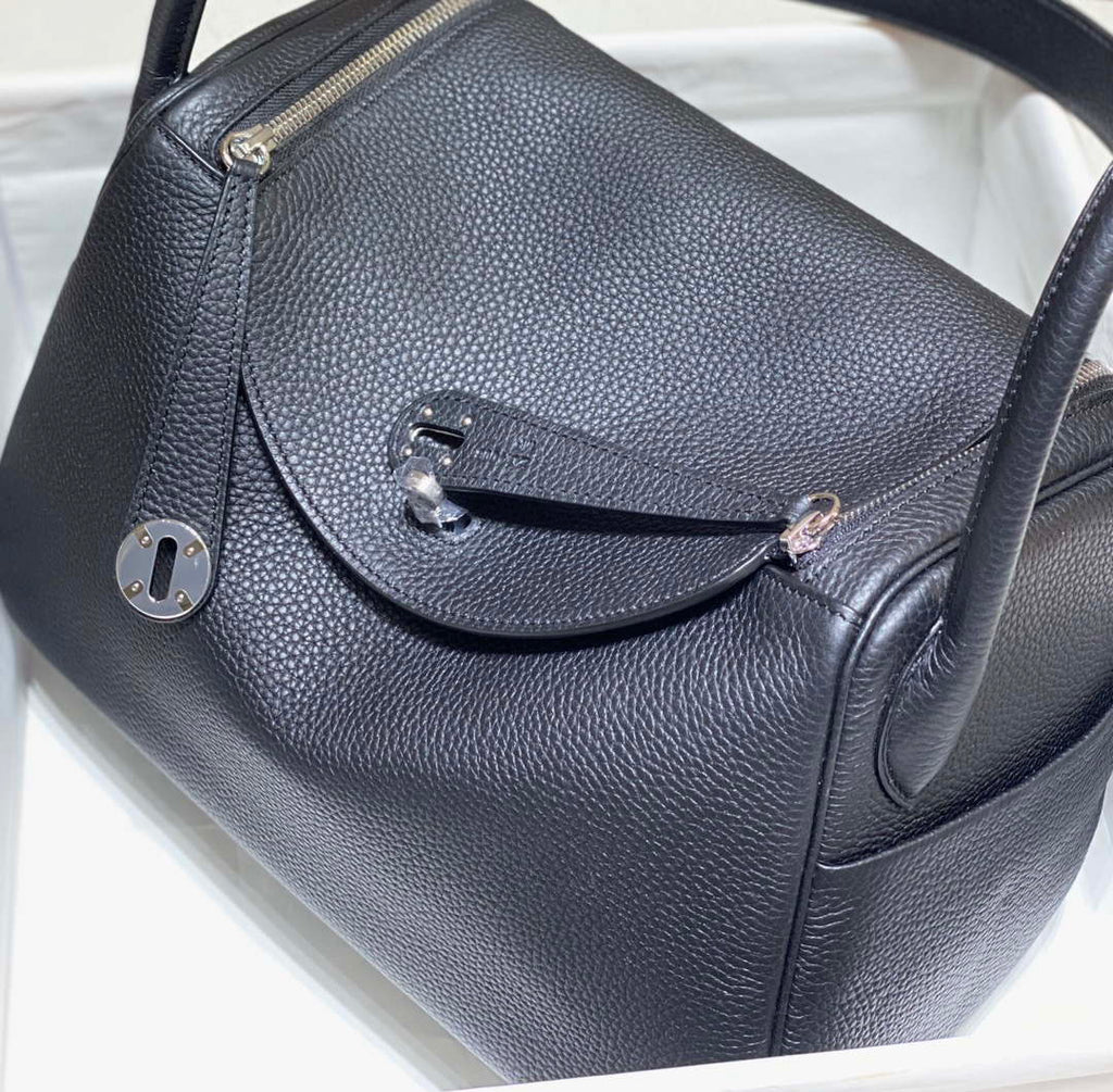 Hermes H073428 Lindy Bag 26 30 H231959