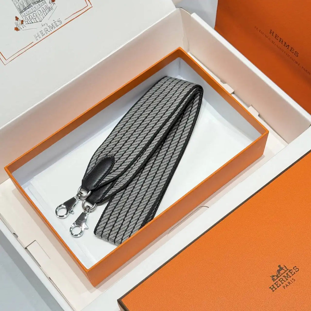 Hermes H073651CCAA105 Sangle Cavale 50 mm bag strap H80001