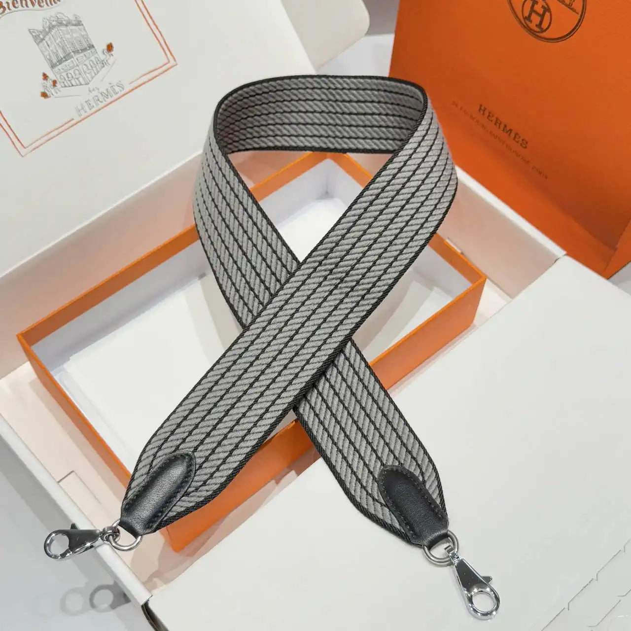 Hermes H073651CCAA105 Sangle Cavale 50 mm bag strap H80001