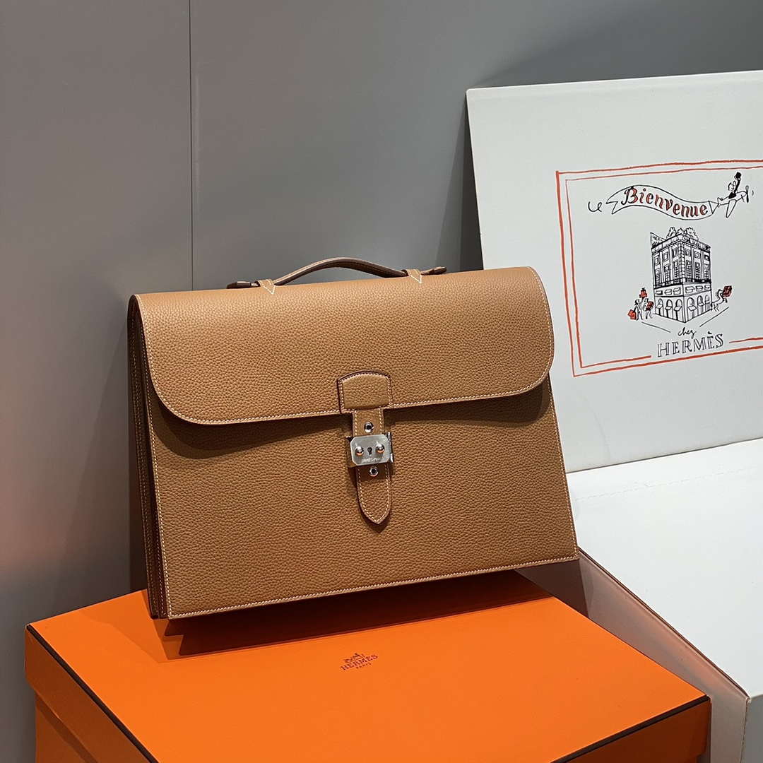 Hermes H074409CBH0 Men Sac a depeches light 1-37 briefcase Golden Brown