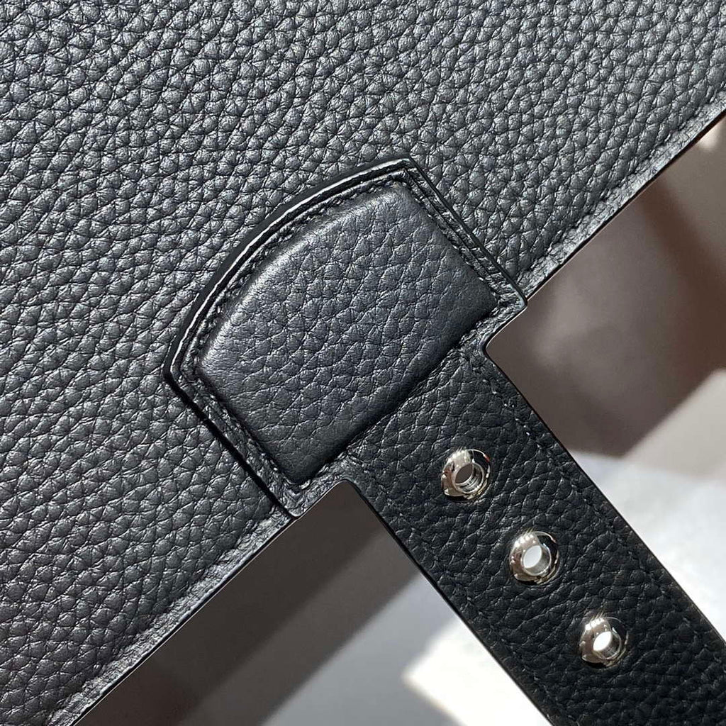 Hermes H074409CBH0 Men Sac a depeches light 1-37 briefcase Black