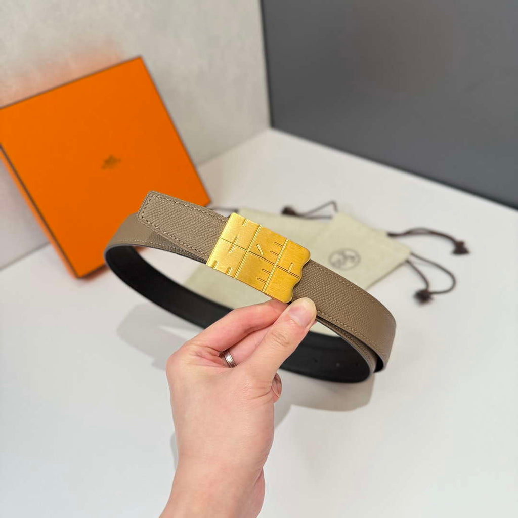Hermes H074562CK05 H belt buckle & Reversible leather strap 32 mm H88058