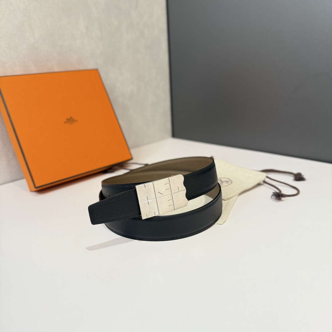 Hermes H074562CK05 H belt buckle & Reversible leather strap 32 mm H88059