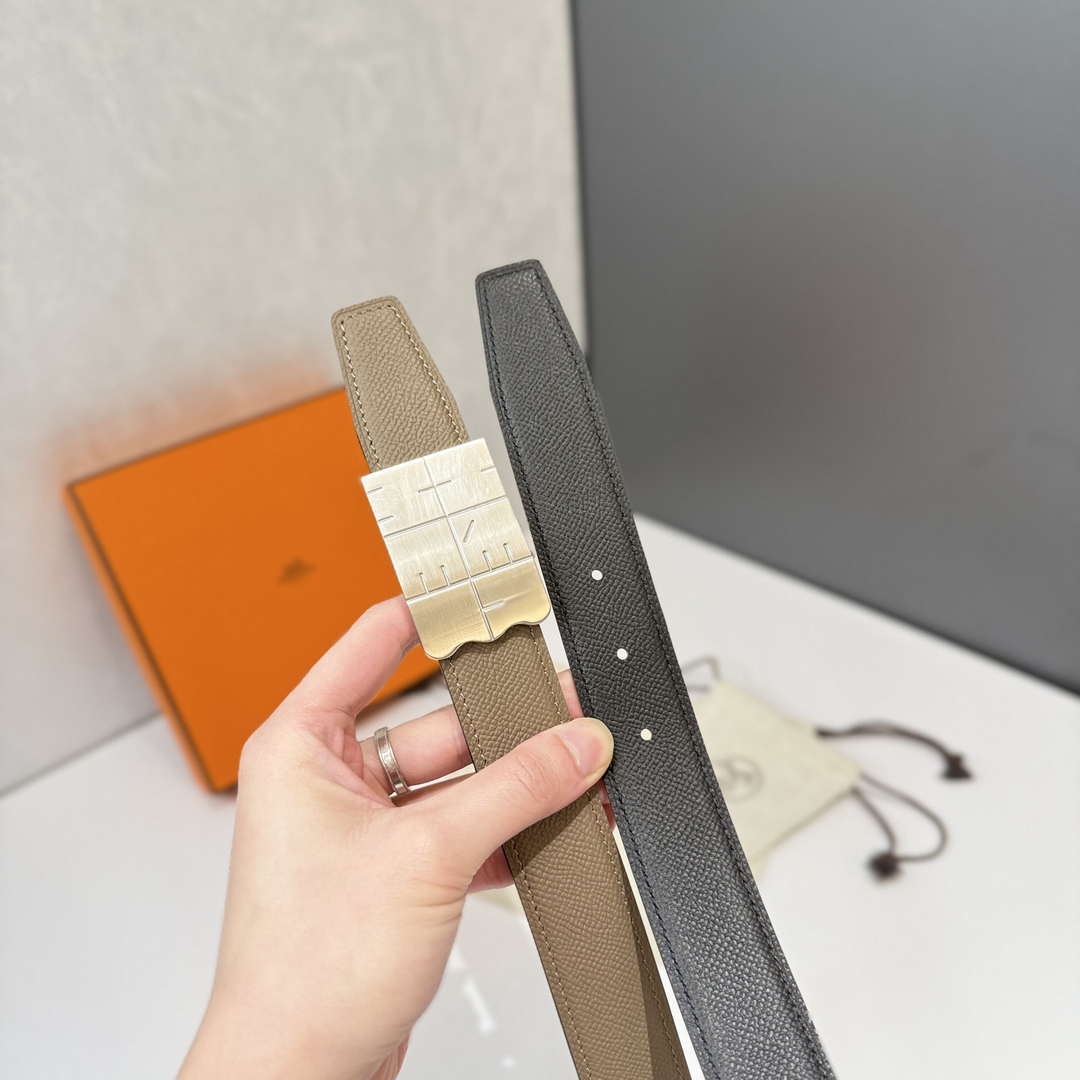 Hermes H074562CK05 H belt buckle & Reversible leather strap 32 mm H88059