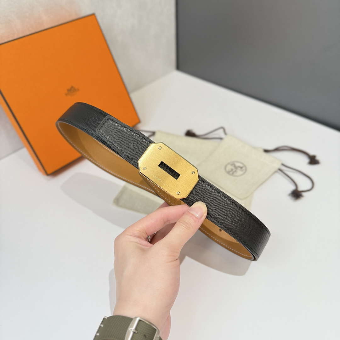 Hermes H074562CK05 H belt buckle & Reversible leather strap 32 mm H88062