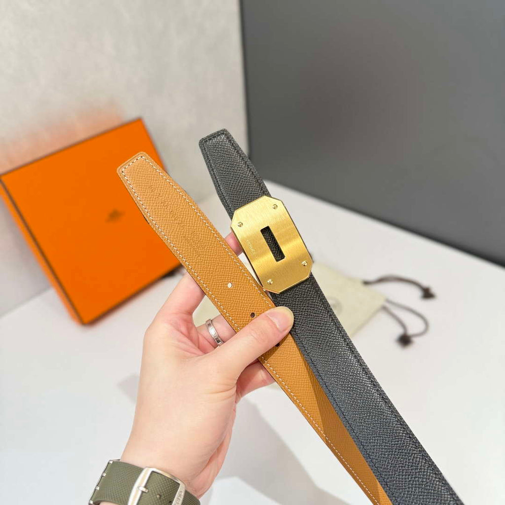 Hermes H074562CK05 H belt buckle & Reversible leather strap 32 mm H88062