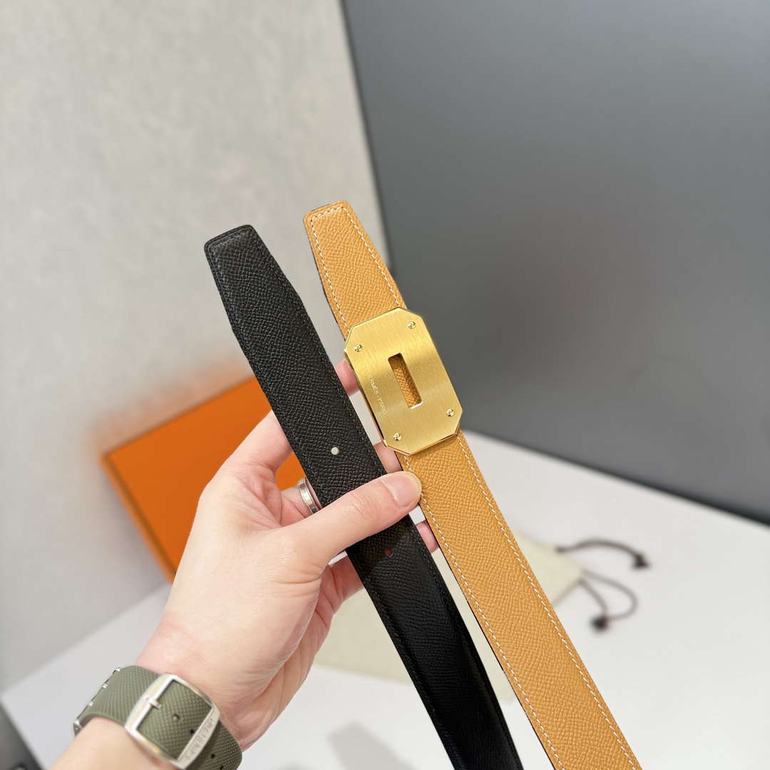 Hermes H074562CK05 H belt buckle & Reversible leather strap 32 mm H88062