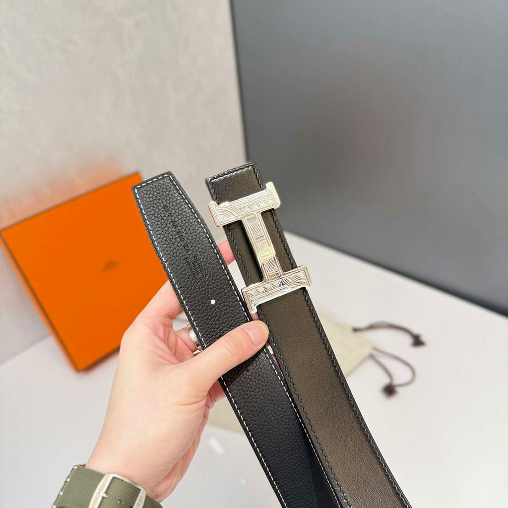 Hermes H074562CP2K H belt buckle & Reversible leather strap H88067