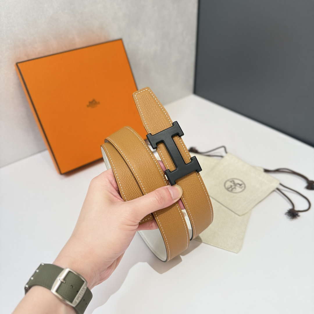 Hermes H074562CP2K H belt buckle & Reversible leather strap H88070