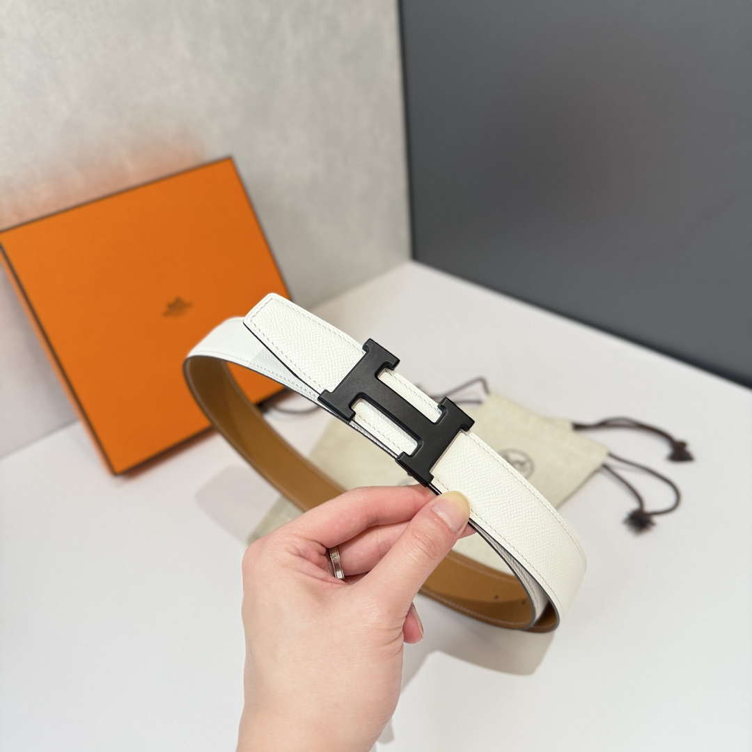 Hermes H074562CP2K H belt buckle & Reversible leather strap H88070