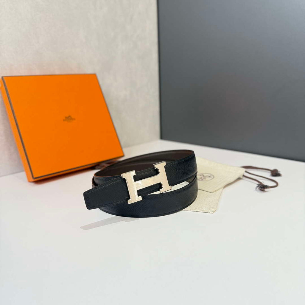 Hermes H074562CP2K H belt buckle & Reversible leather strap H88072