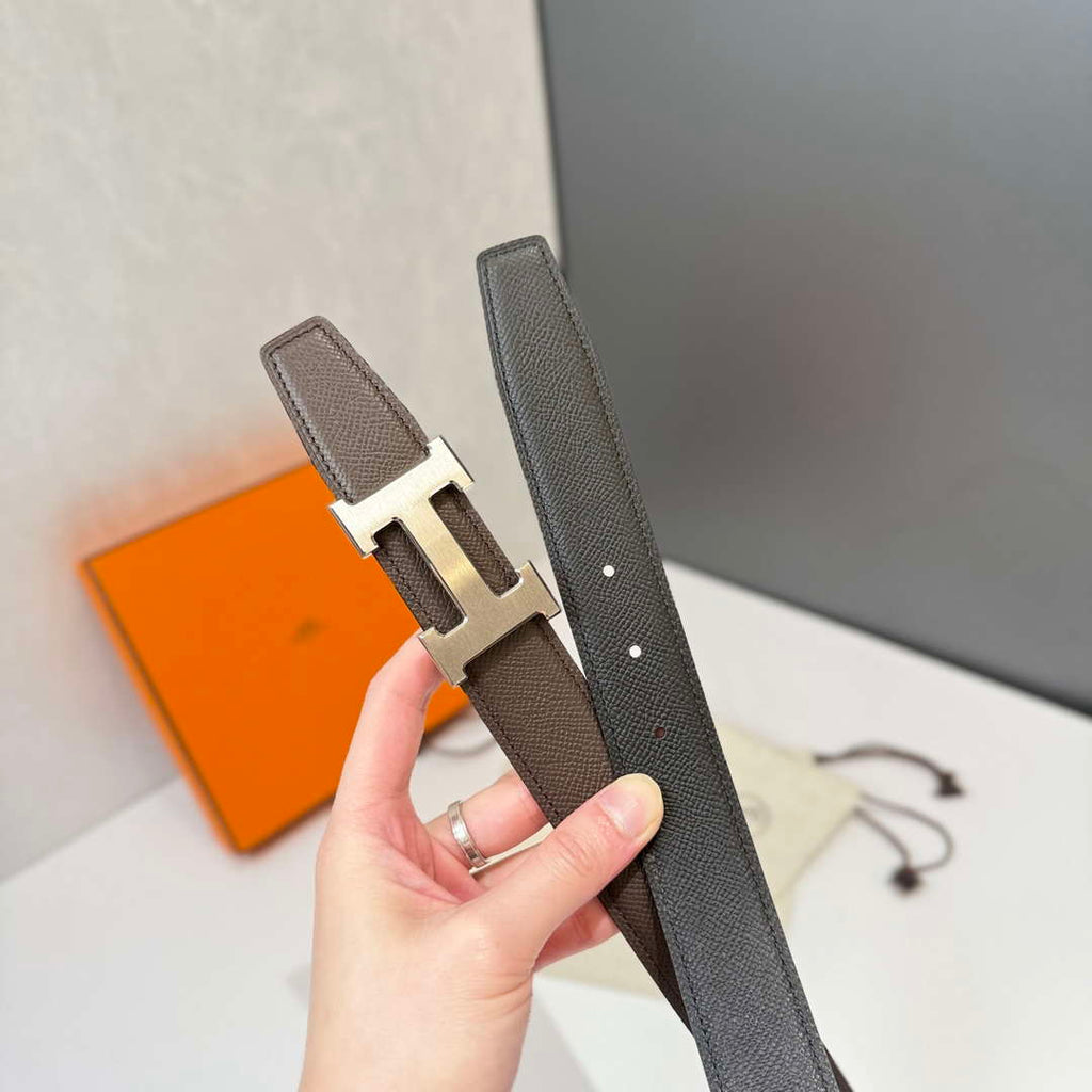 Hermes H074562CP2K H belt buckle & Reversible leather strap H88072