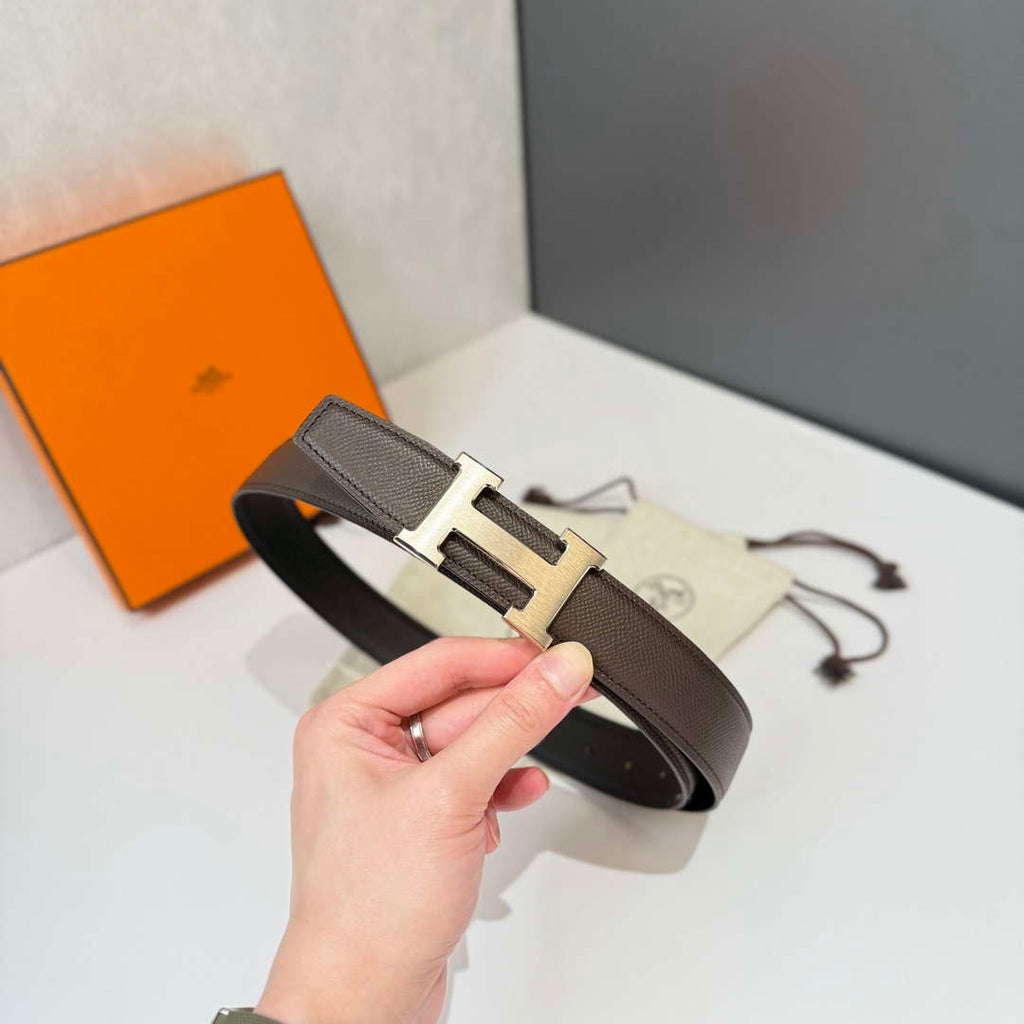 Hermes H074562CP2K H belt buckle & Reversible leather strap H88072