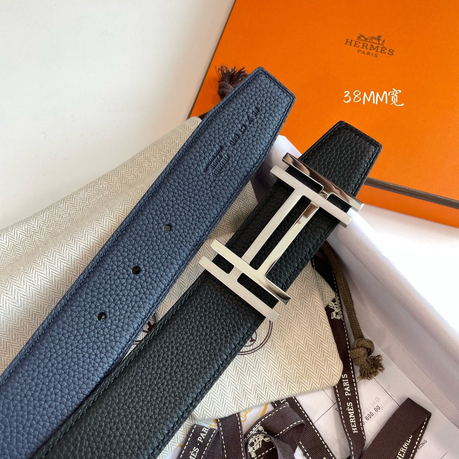 Hermes H074562CUZ3 Constance belt buckle & Reversible leather strap 38 mm H990009