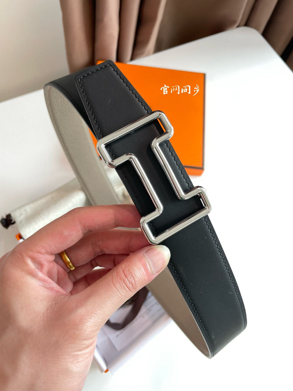 Hermes H074562CUZ3 Constance belt buckle & Reversible leather strap 38 mm H990014