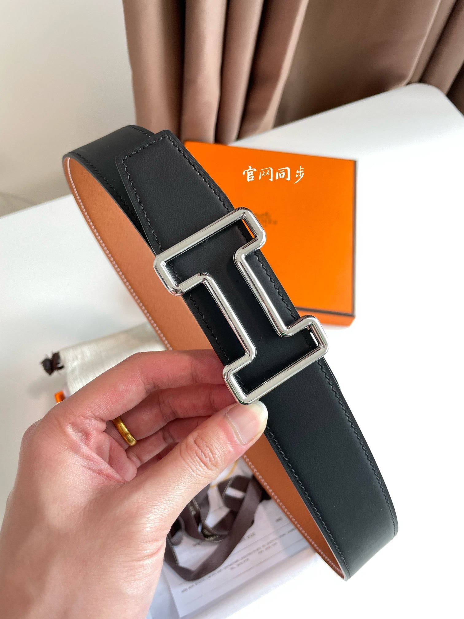 Hermes H074562CUZ3 Constance belt buckle & Reversible leather strap 38 mm H990016