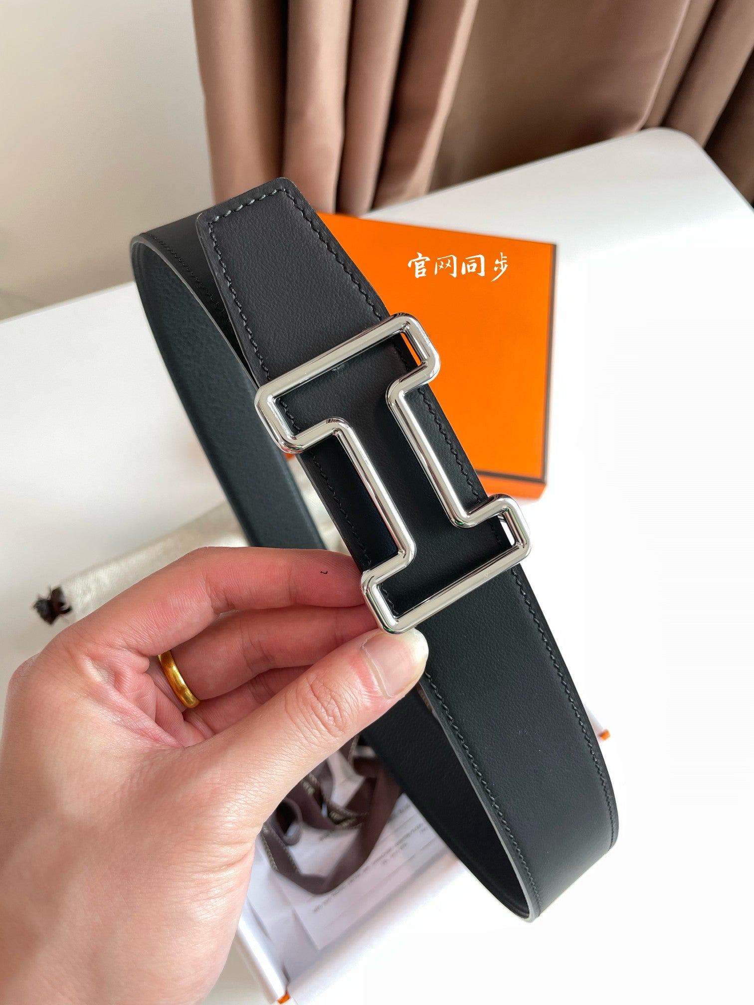 Hermes H074562CUZ3 Constance belt buckle & Reversible leather strap 38 mm H990017