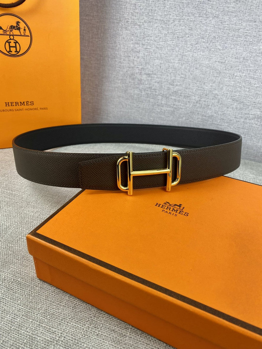 Hermes H074562CUZ3 Constance belt buckle & Reversible leather strap 38 mm H990018