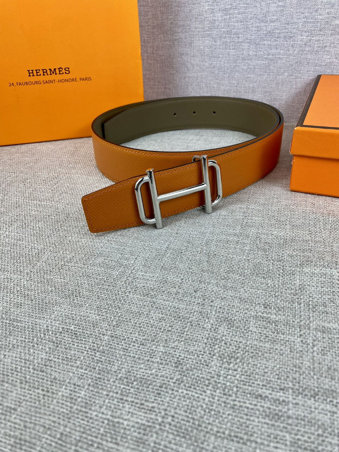 Hermes H074562CUZ3 Constance belt buckle & Reversible leather strap 38 mm H990021