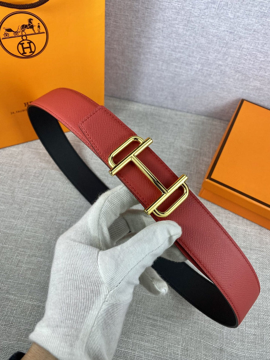 Hermes H074562CUZ3 Constance belt buckle & Reversible leather strap 38 mm H990024