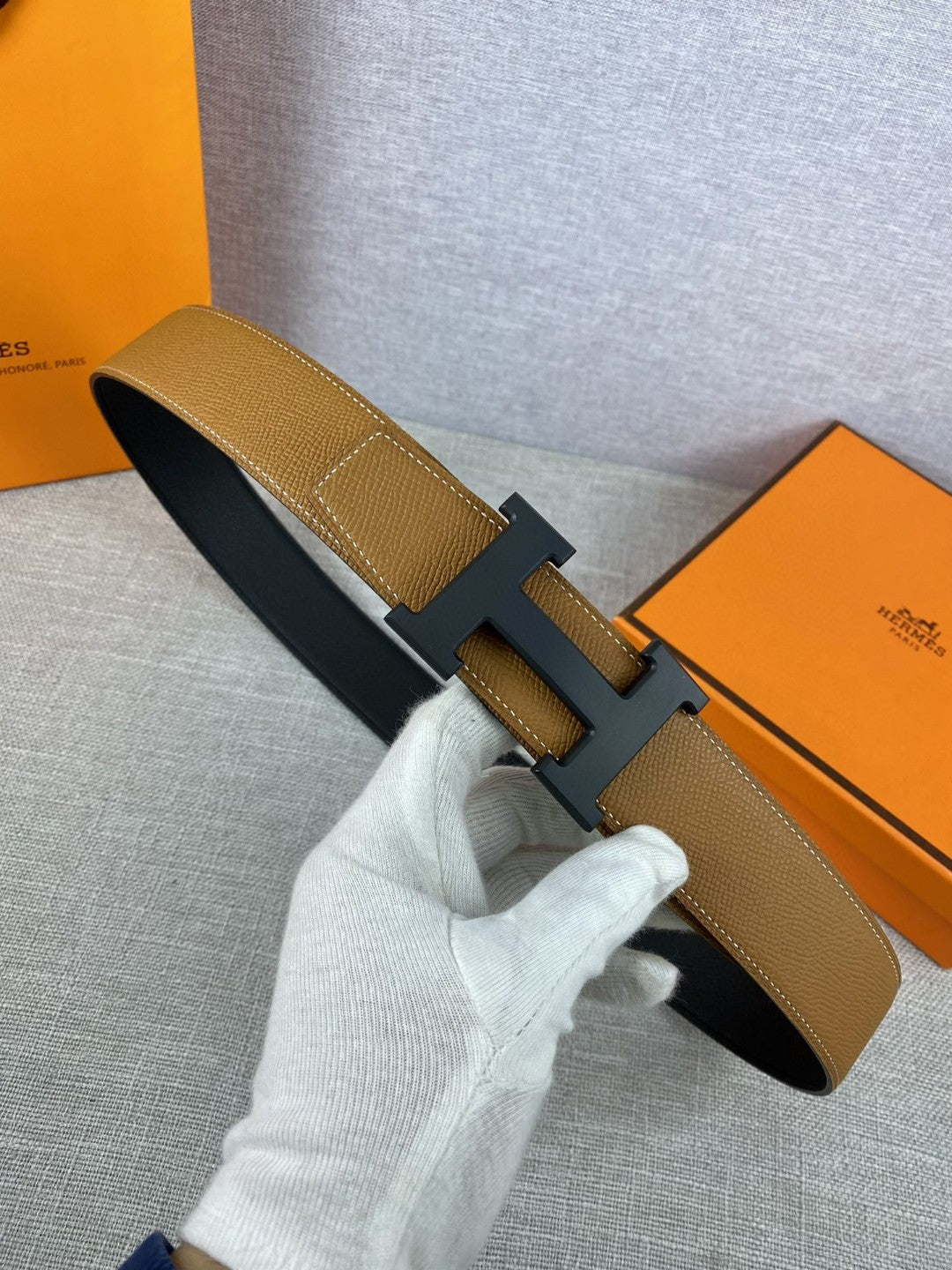 Hermes H074562CUZ3 Constance belt buckle & Reversible leather strap 38 mm H990045